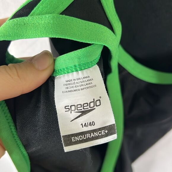 Women's Solid Flyback Training One Piece Black/ Green Endurance+ 14/40 - Picture 6 of 6